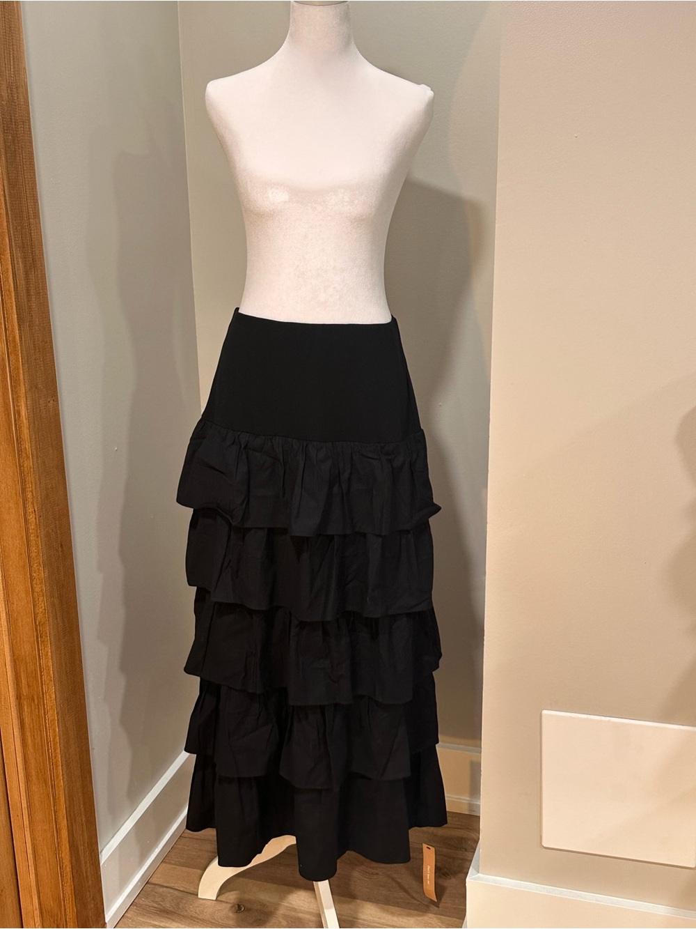 Reformation NWOT Women’s Black Tiered Maxi Skirt Medium